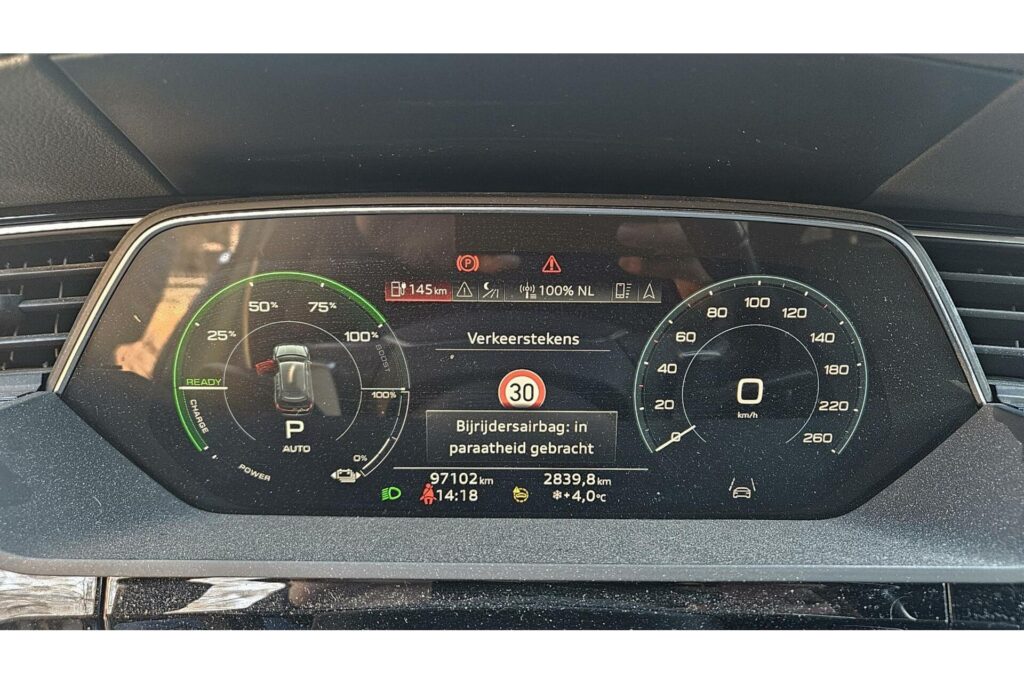 Audi e-tron